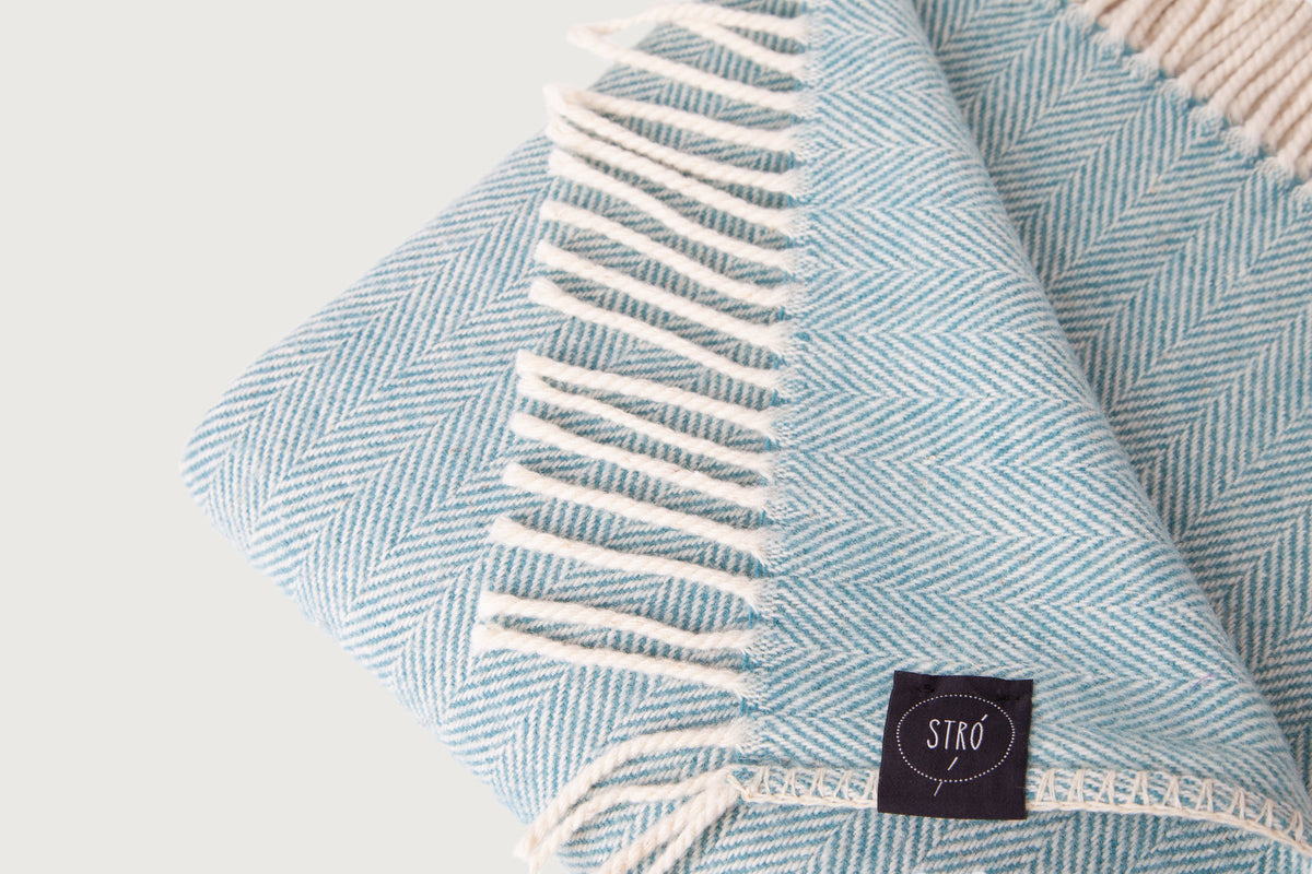 Herringbone throw online blue